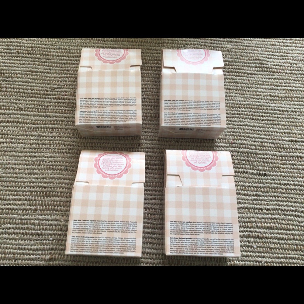 4 Hempz Body Lotion Sets - Picture 2 of 3